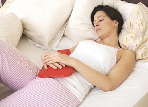 Endometriose causa cólicas e dor na relação sexual