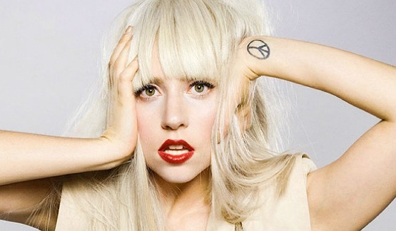 Saiba o que é a sinovite, doença que fez Lady Gaga cancelar shows da nova turnê