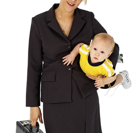 Dualidades da mulher moderna: carreira vs.maternidade